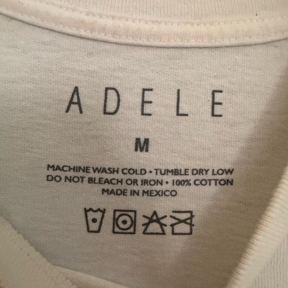 Weekends with Adele Tour - RARE colorway - Picture 4 of 5